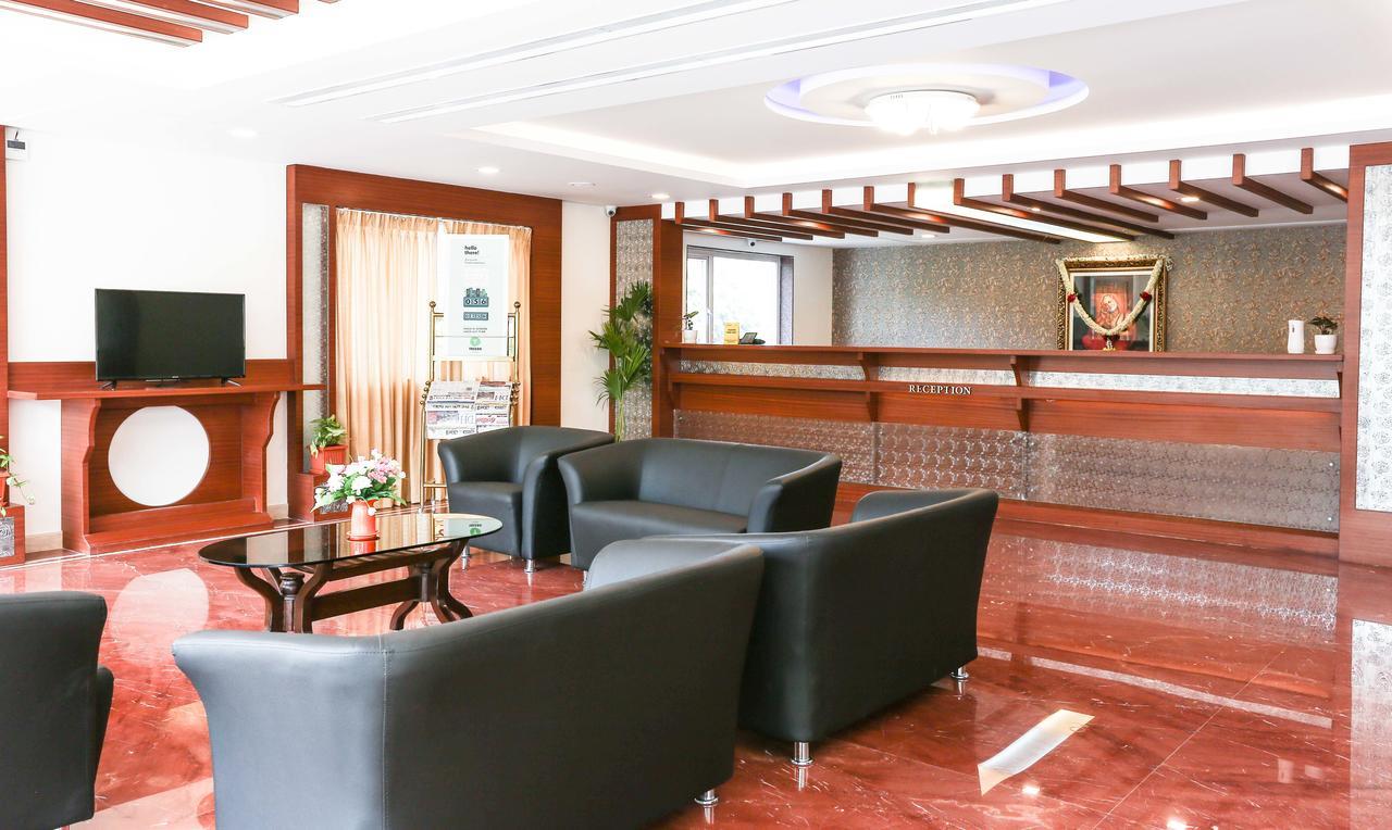 Treebo Premium Akshaya Mahal Inn Májszúr Kültér fotó